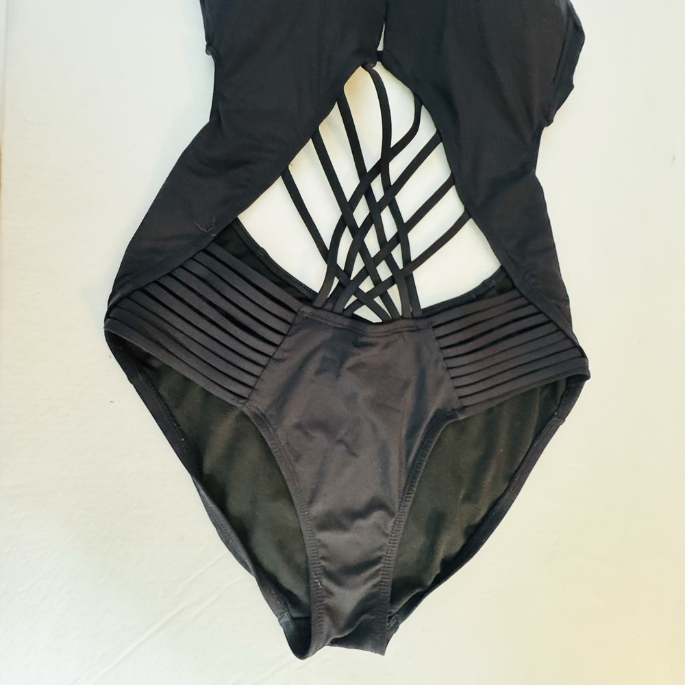 Kenneth Cole Women Black Strappy Cutout Monokini One Piece Swimsuit Small (4-6) - Picture 9 of 16